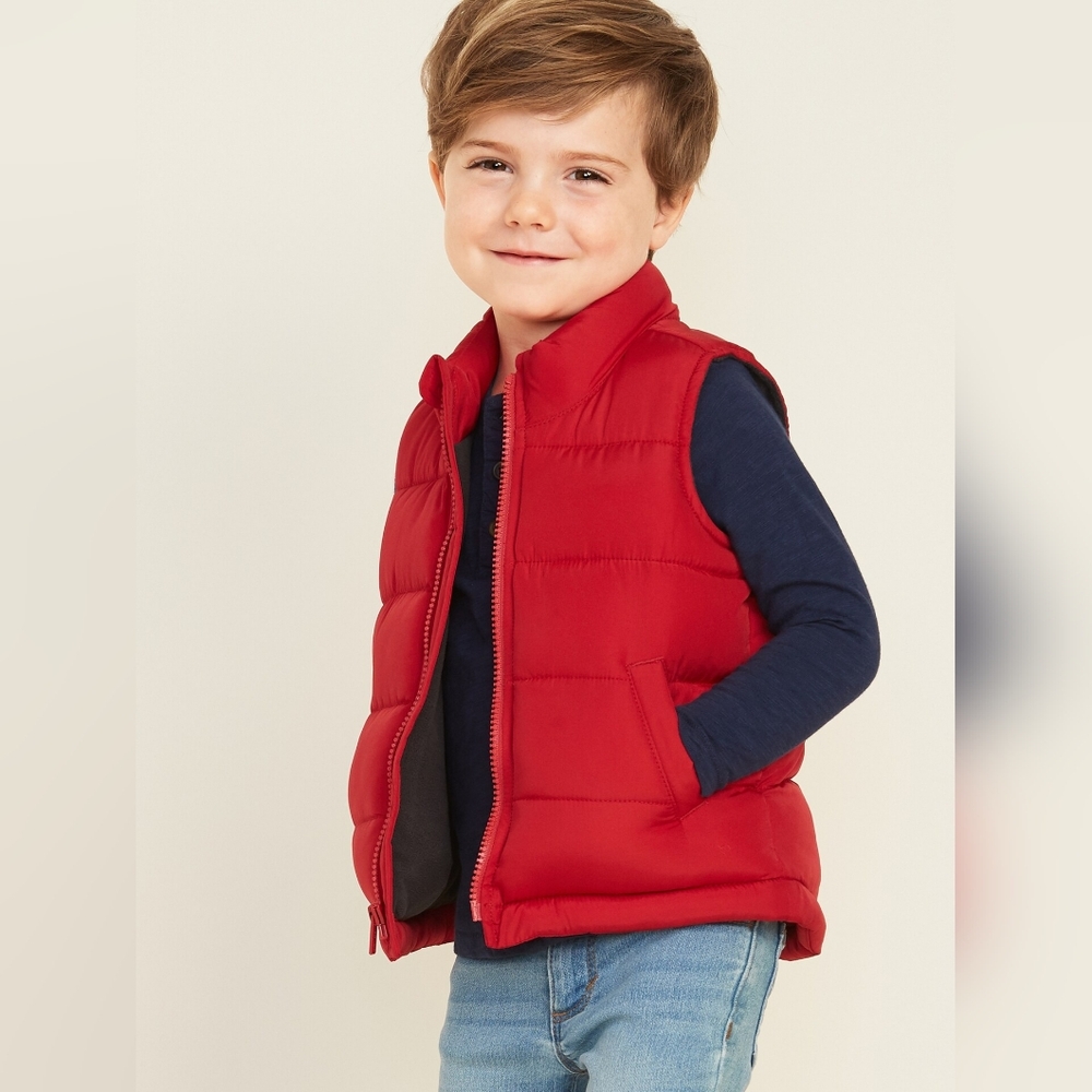 Old Navy frost free boys fleece lined puffer vest Robby red 2T